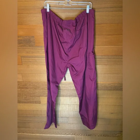 Allheart scrub pants - Picture 2 of 4